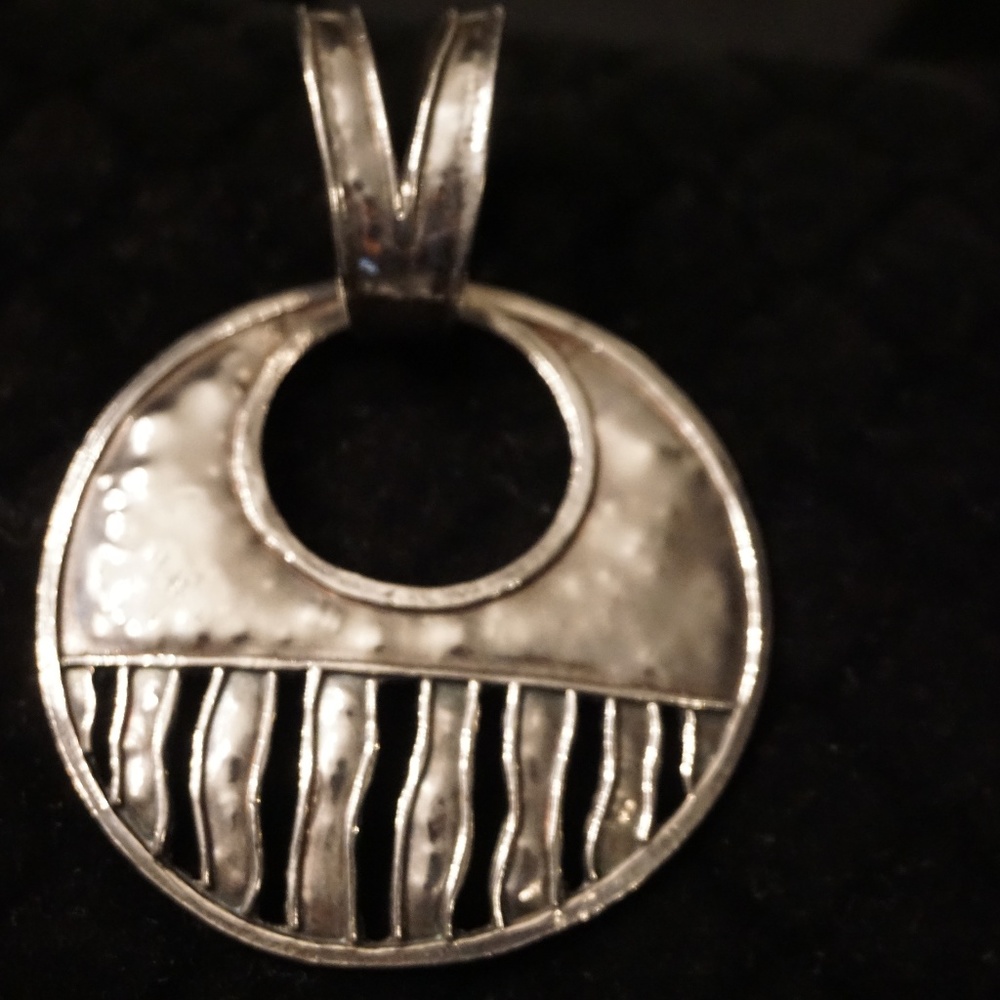 Silpada S1515 Silver Pendant